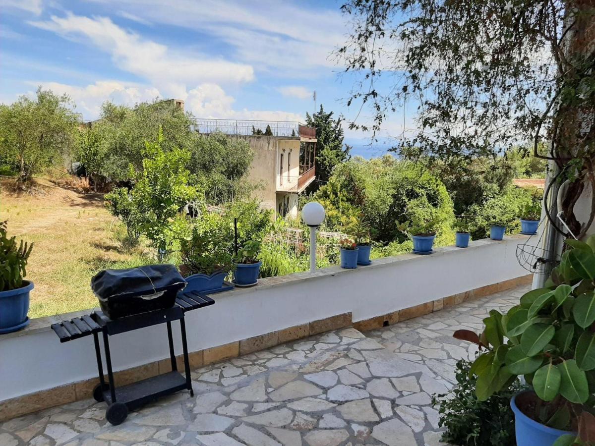 Cheerful In With Balcony Benitses (Corfu)